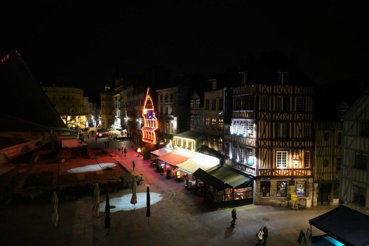 Appartement Place Du Vieux Marche รูออง ภายนอก รูปภาพ