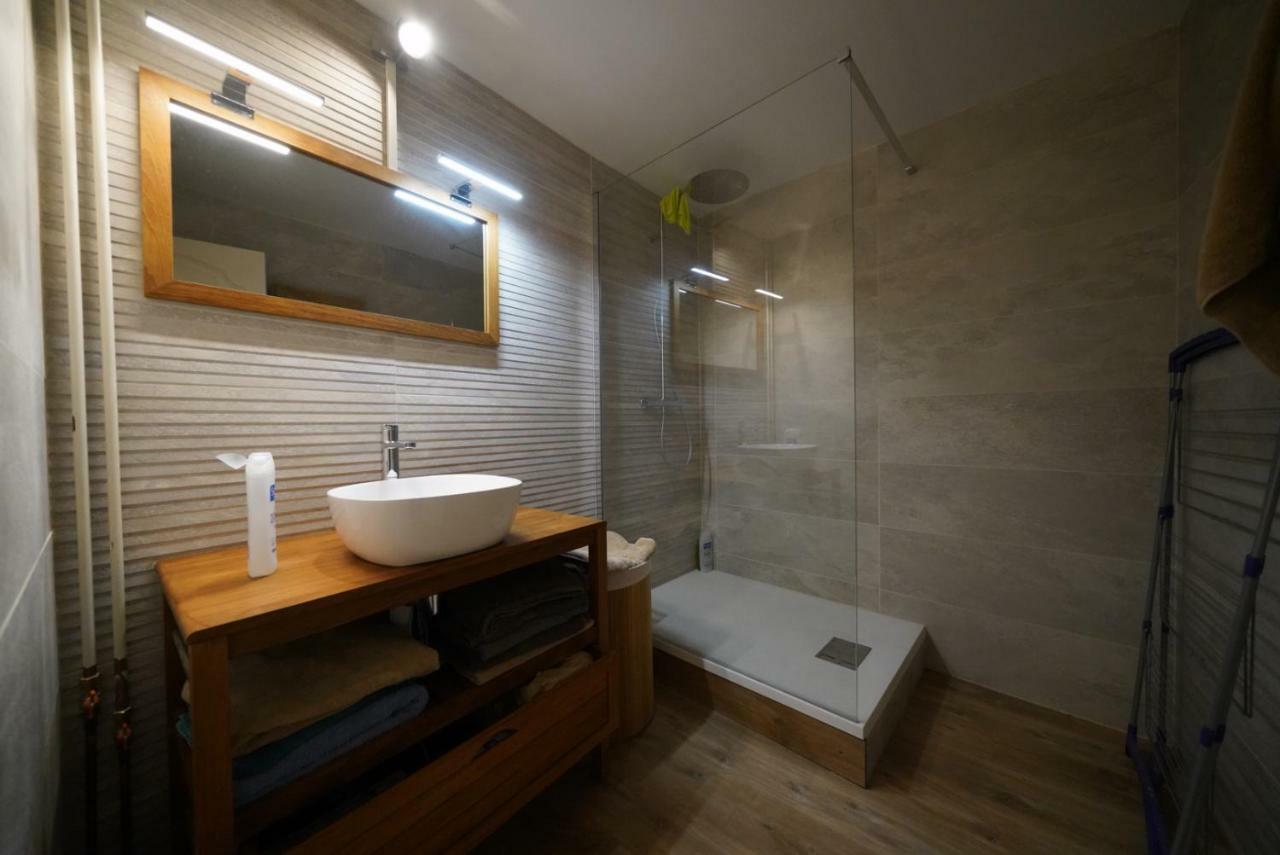 Appartement Place Du Vieux Marche รูออง ภายนอก รูปภาพ